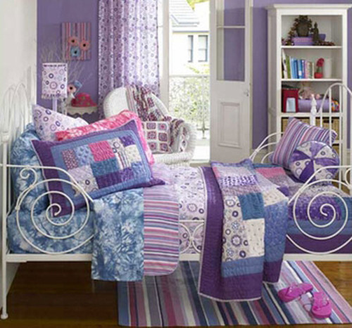 BALI GIRL Twin Comforter/Sham Set by Freckles - Picture 1 of 1