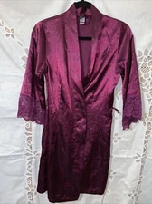 FREDERICKS of HOLLYWOOD Deep Berry Short Satin Robe Lace Trim Small S