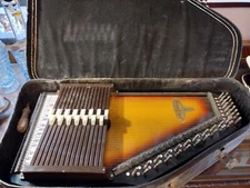 ChromaHarp Autoharp Zither W/ Case & Tuning Wrench - Good But Needs New Strings