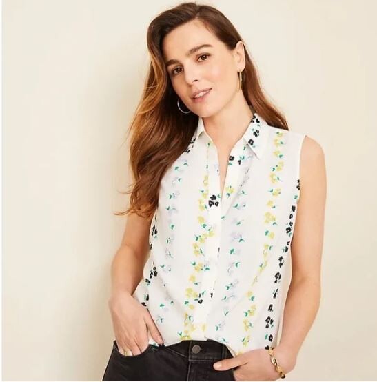Ann Taylor Essential Button Down White Floral Top… - image 2