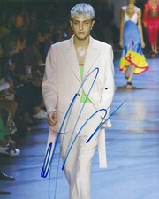 ANWAR HADID SEXY FASHION MODEL SIGNED AUTHENTIC 8x10 PHOTO C w/COA GIGI & BELLA
