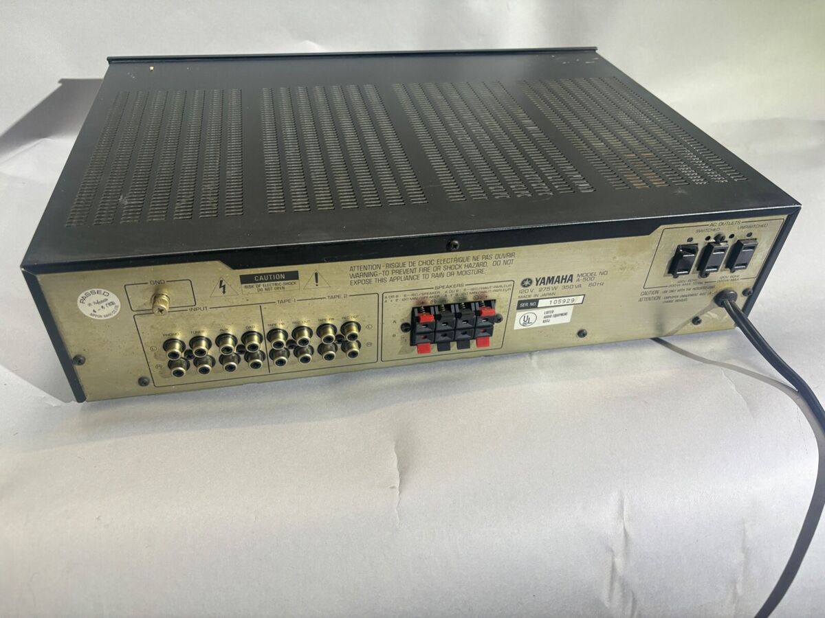 Yamaha A-500 Stereo Integrated Amplifier 1983 Vintage Japan Yamaha A-500 Stereo Integrated Amplifier 1983 Vintage Japan