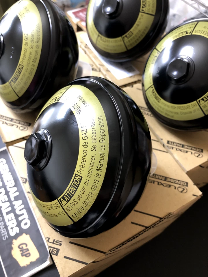 FRONT REAR SUSPENSION ACCUMULATORS SET OF 4 GENUINE LEXUS LX570 LANDCRUISER 200 - Изображение 2 из 4