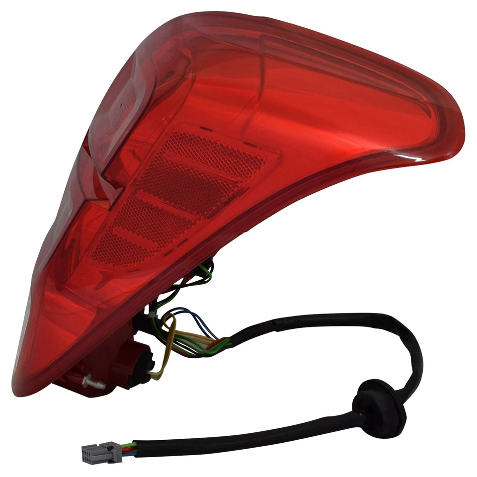 Luz trasera lateral del pasajero derecho para Chevrolet Trax 13-22; certificado CAPA Foto 4 de 4