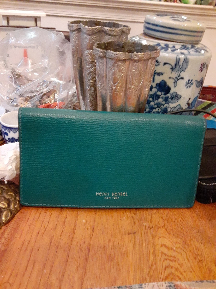 Henri Bendel Clutch Wallet Bifold Single Snap Teal Green 7.5