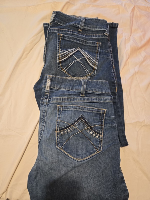 2 Pair Women's Ariat Jeans Boot Cut Mid Rise 33R