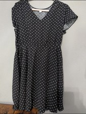 Old Navy Black and White Polka Dot V-Neck Dress