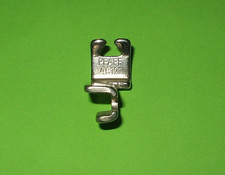 Original  PFAFF NÄHMASCHINEN - Ersatzteil - Kordelfuss Nr. 46121  /  Zubehör