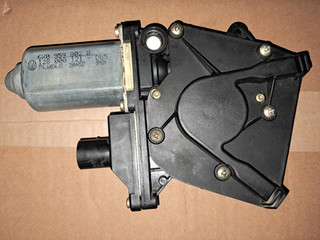Alzavetro sinistro motore VW Lupo Seat Arosa