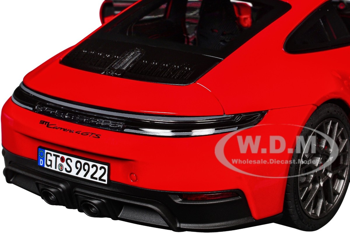 2024 PORSCHE 911 CARRERA 4 GTS GUARDS RED 1/18 DIECAST MODEL CAR