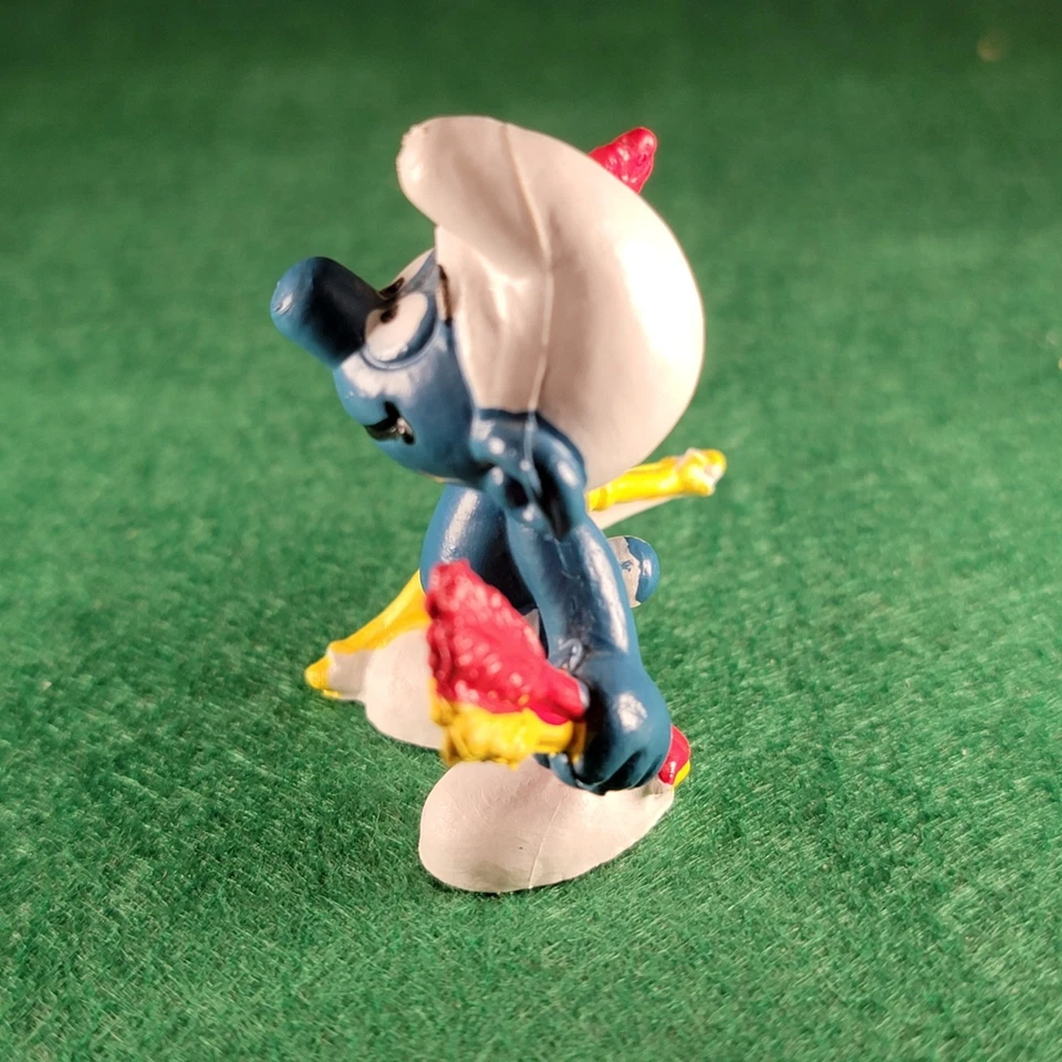 PITUFOS VINTAGE PEYO SCHLEICH - PITUFO TIRO CON ARCO Y FLECHA Foto 3 de 4