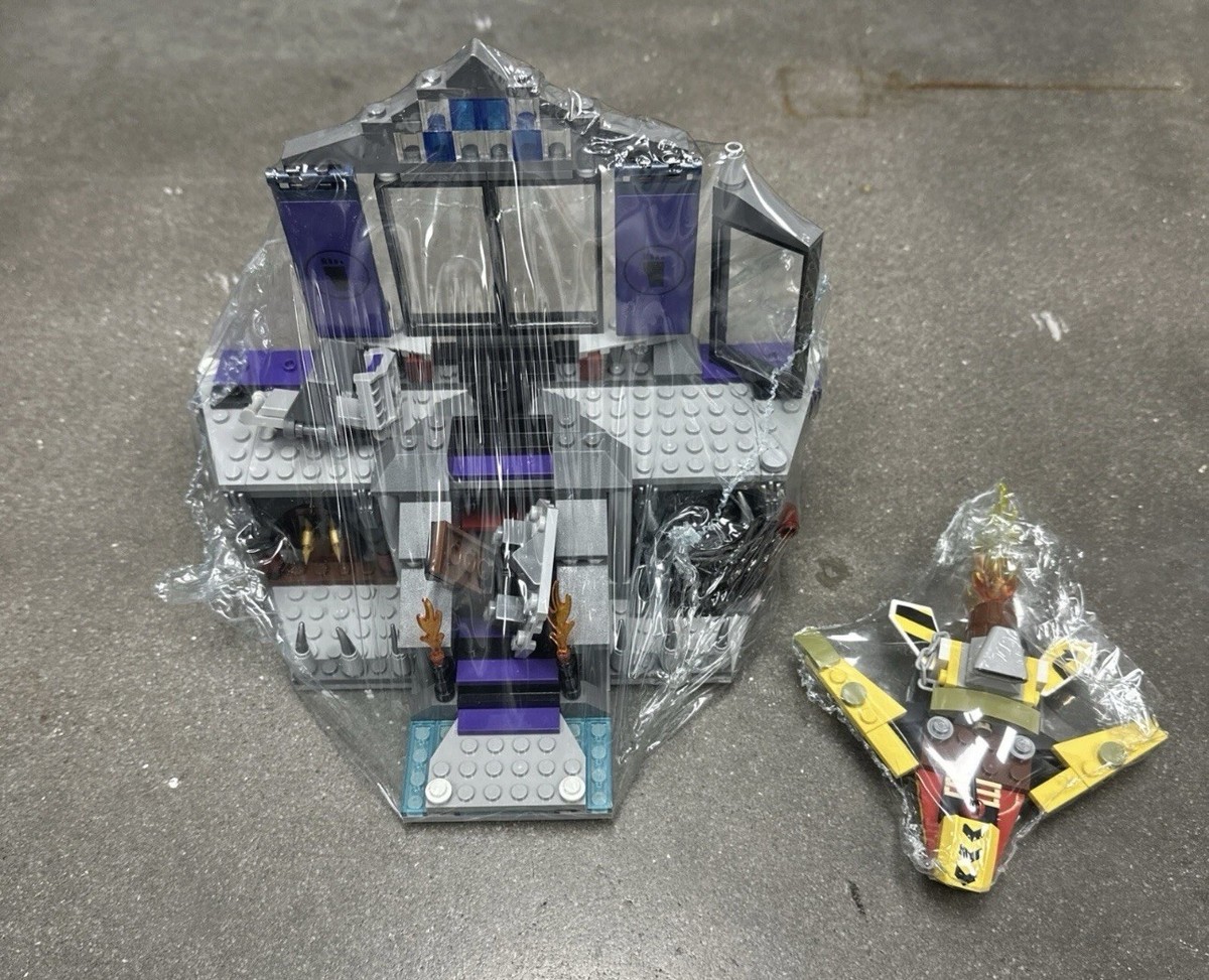 kot@様 クララベルセット ナマーリ Lego TMNT Shredders Lair Rescue 79122 Built Set Does Not Include