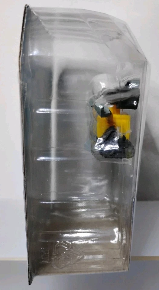 Juego de figuras Disney Pixar WALL-E & EVE Just Play  Foto 2 de 4