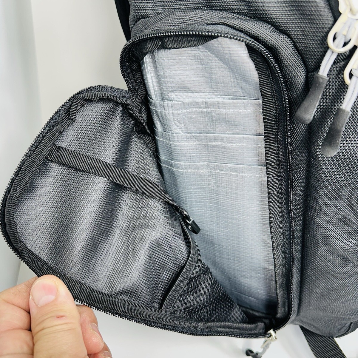 OAKLEY バックパック　rn96548 Oakley RN 96548 CA 35460 backpack Kitchen Sink Backpack 34L