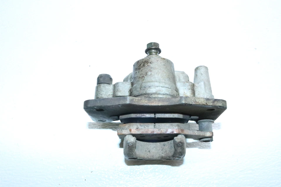 2006 Bombardier Can-am Outlander 650 Xt Efi суппорт заднего тормоза - Изображение 4 из 4