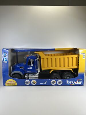 NEW Bruder MACK Granite Dump Truck Construction Vehicle 02815
