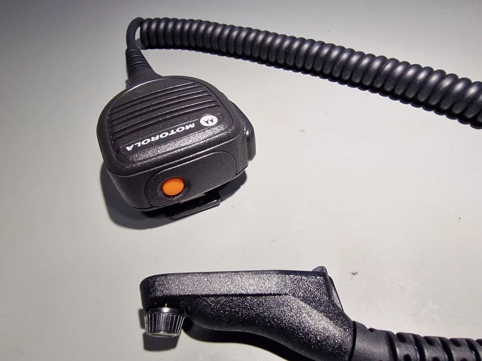 Motorola Mikrofon PMMN4080A für MTP6000 und MTP850s Fernbedienung Lautsprecher TETRA - Bild 3 von 4