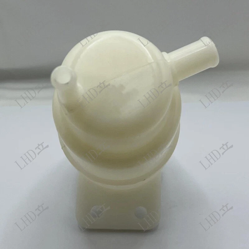 1Pc Power Steering Reservoir P/S Oil Tank For Mitsubishi Montero 3.5 2000-2006' - Image 3 of 4