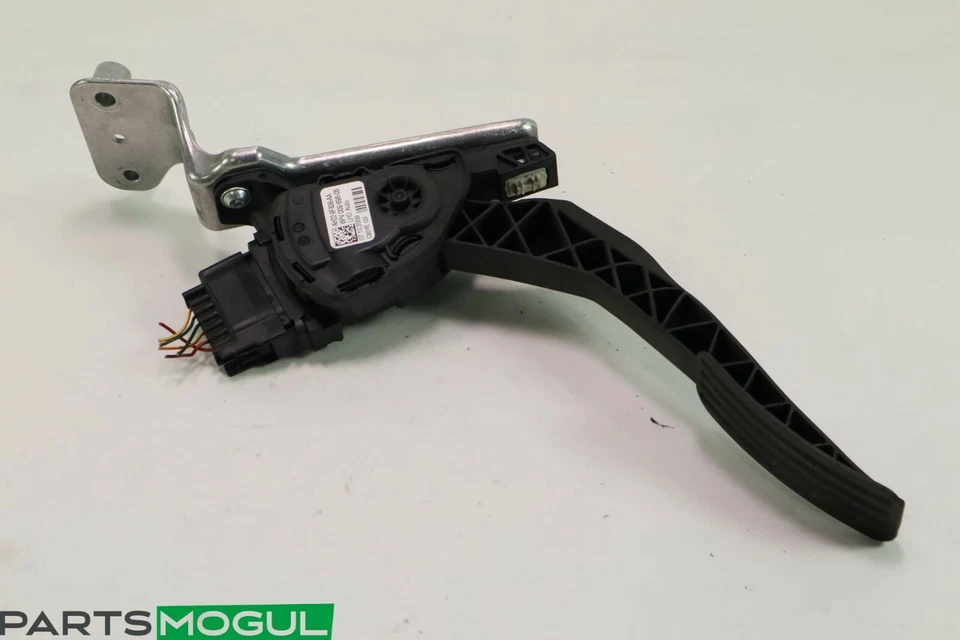 10-13 LAND ROVER RANGE ROVER GAS PEDAL THROTTLE ACCELERATOR SENSOR OEM - Image 2 of 4
