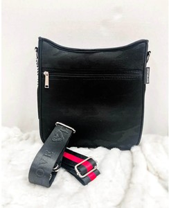 coach 2 zipper wristlet