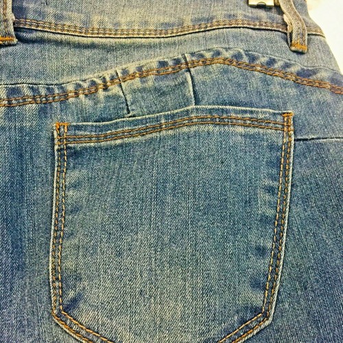 Pantalones de mezclilla ajustados Demeanor para mujer talla 15 lavado medio NUEVOS CON ETIQUETA (32 X 28) - Imagen 7 de 11