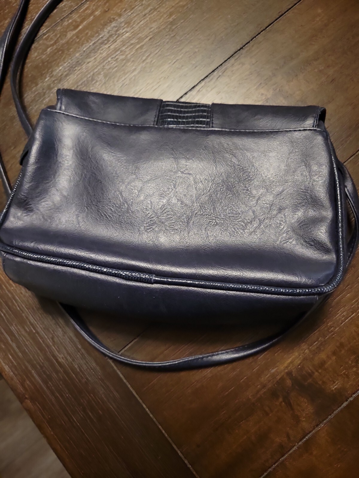Womens Pacific Connections Navy Purse Handbag Crossbody Shoulder Bag