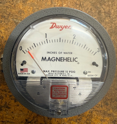 #ad Dwyer Magnehelic Pressure Gauge Gage Model 2003 3quot; Water NO BOX NEW $49.99