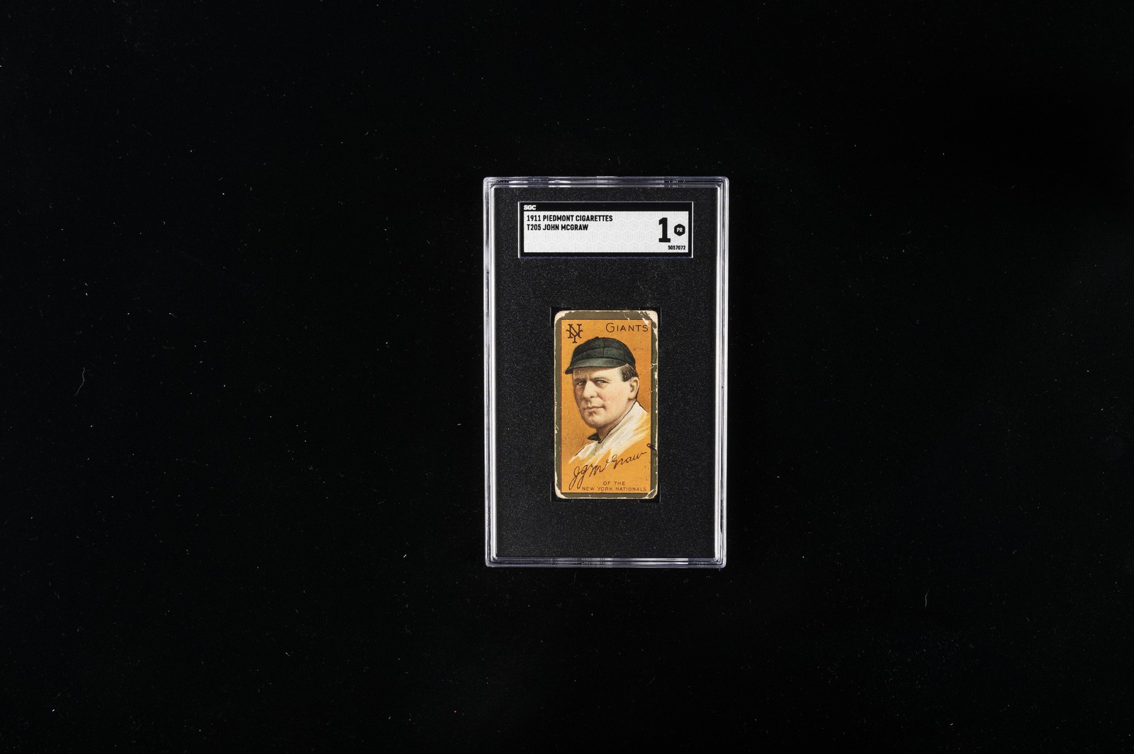 1911 PIEDMONT CIGARETTES #T205 JOHN MCGRAW SGC 1