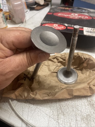 New Intake & Exhaust Valve Set Fits Some 1985-1995 Chevy Engines L1476-8 - Picture 7 of 12