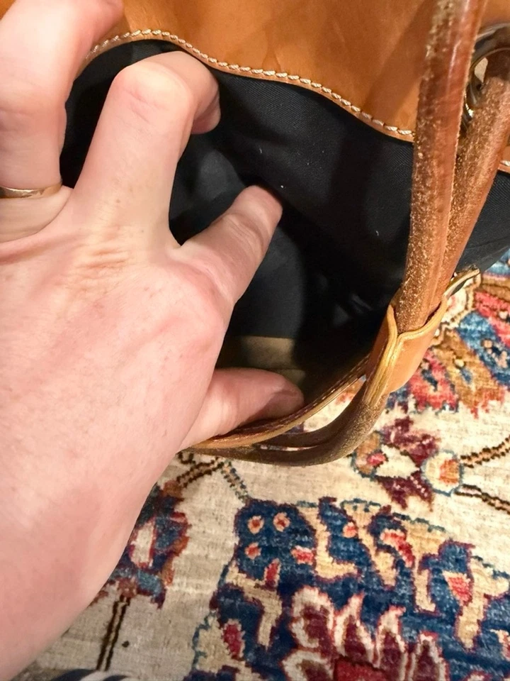 Tod’s Black Nylon Tan Leather Trim Tote Bag Made in Italy Logo Pocket Shoulder - Image 2 of 4