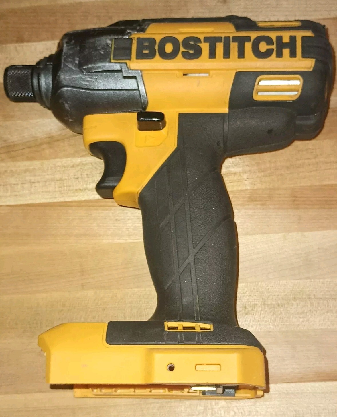 Bostitch BTC440 18V 1/4&rdquo; Hex Chuck Lithium Impact Driver F