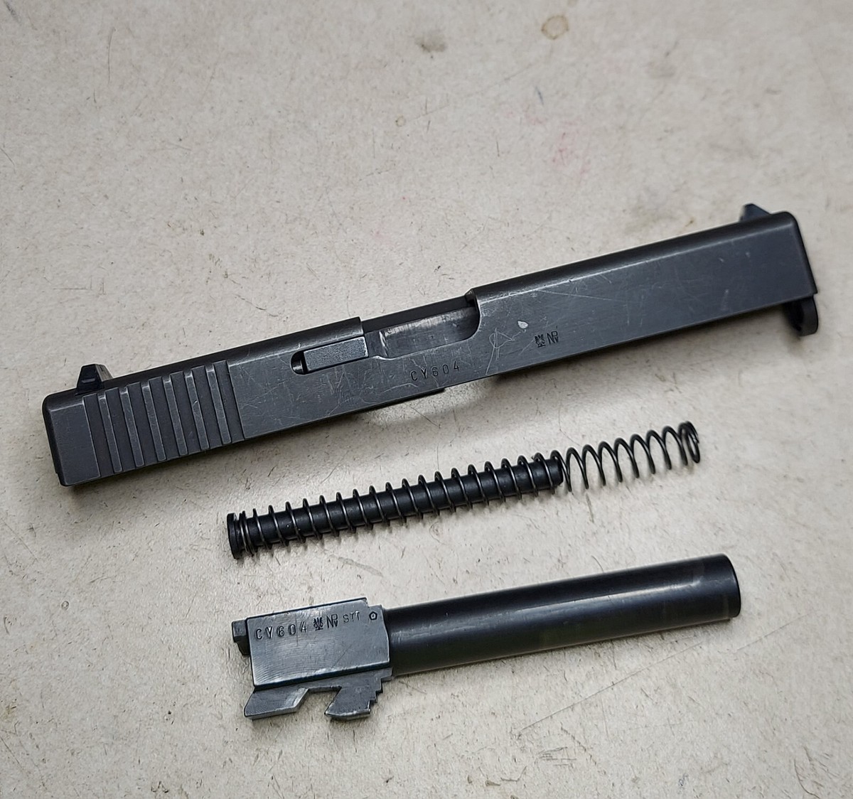 Vtg. Glock 17 Gen1 Complete Slide & Barrel 9mm Austrian Proof