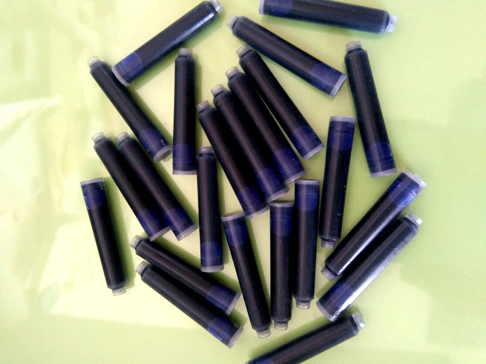 20 Pelikan 4001 Füller-Tintenpatronen Royal Blue + 1 Tintenlöschstift KIN