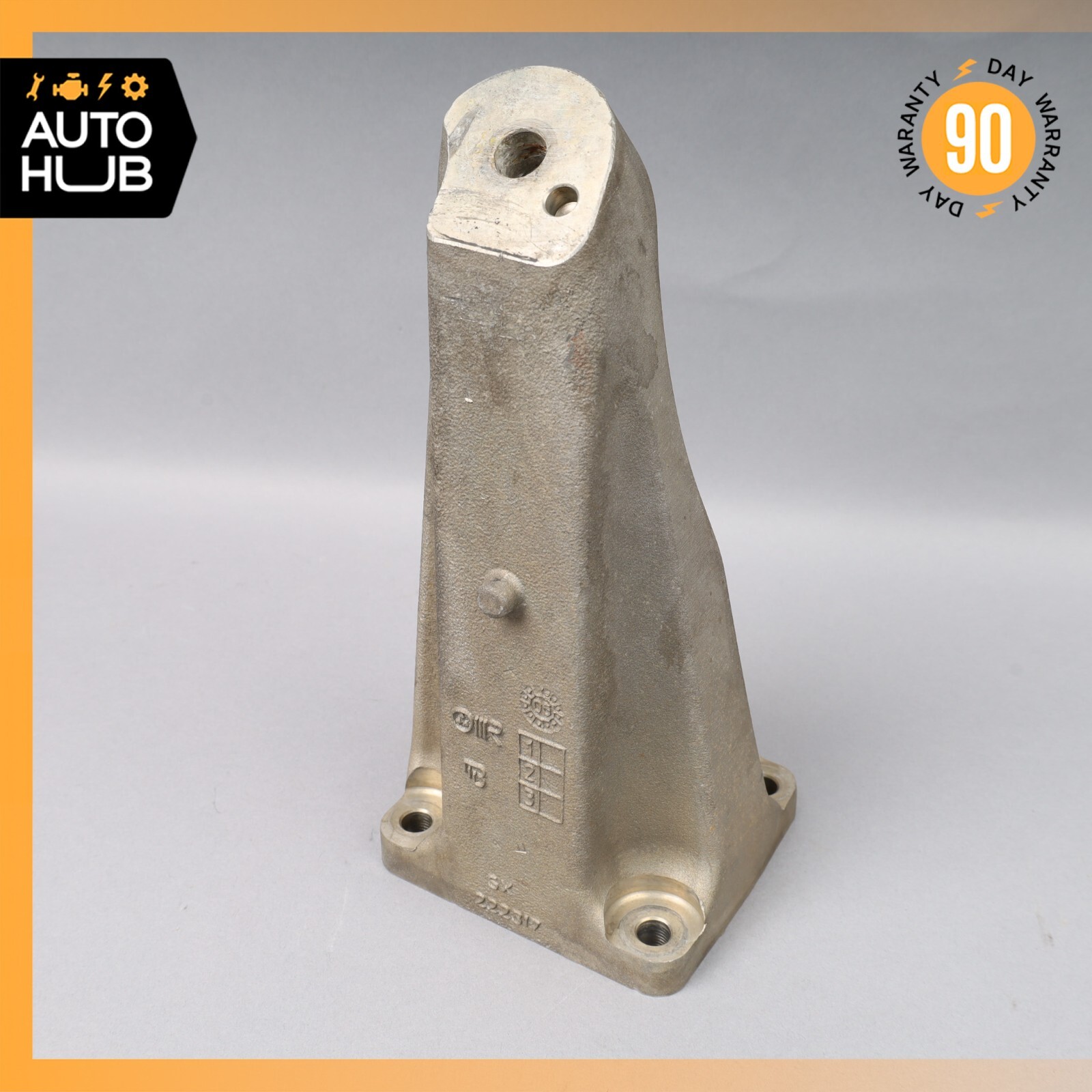 04-19 Maserati Quattroporte Engine Motor Bracket Mount Left Driver Side OEM