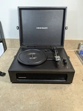 Crosley Voyager Turntable CR8017A-BK - No Power Cord (Untested) - Record Player