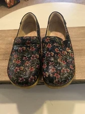 Alegria Keli Perkie KEL 947 Clog Comfort Shoes Black Floral Size 36 Or US 5.5
