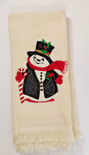 VTG Embroidered Snowman Cream Hand Towel 24”x 17” 100% Cotton Made in USA Fringe