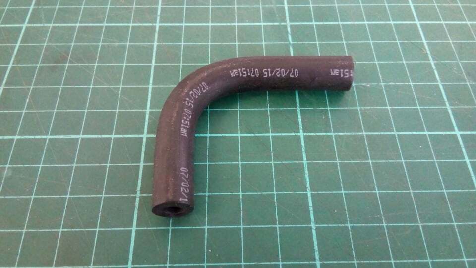 Vacuum Modulator Elbow Hose suits ALL Modulators at Transmission End of