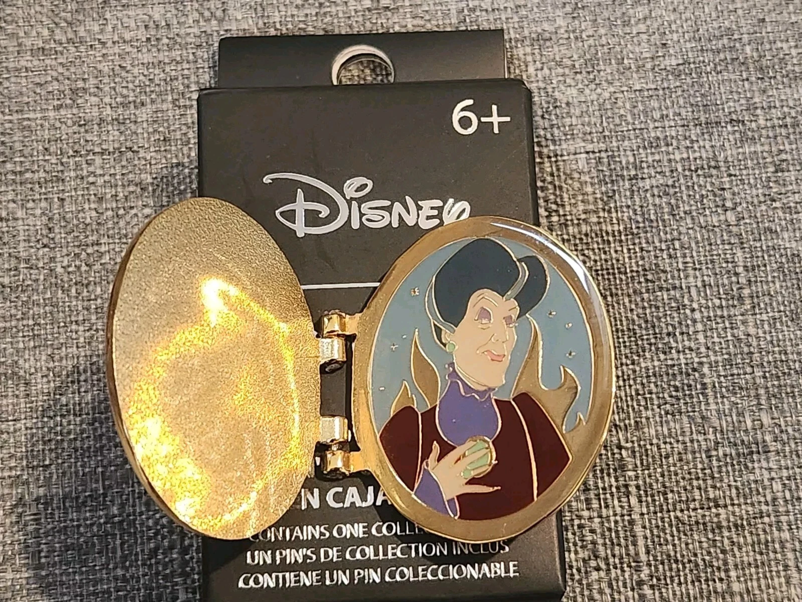 Disney Loungefly Villains Locket Portrait Mystery Pin Lady Tremaine Cinderella