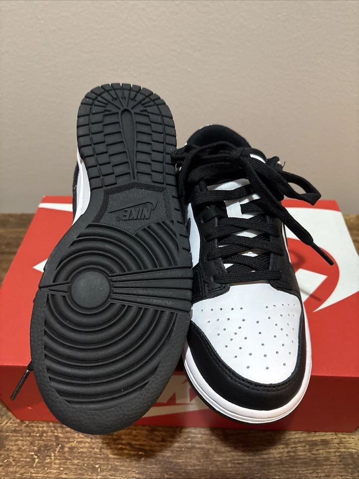 Talla 6 - Nike Dunk Low Negro Blanco W Foto 3 de 4