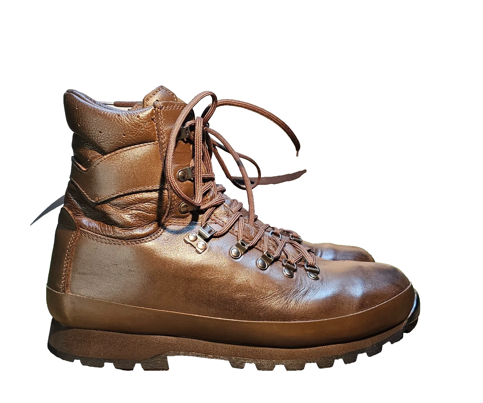 Altberg Defender lightweight boots for Hiking, Fishing, Walking UK 11 M