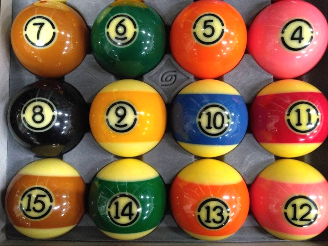 Super Aramith Pro TV Pro-Cup Duramith Tournament Ball Set w/ Box  Excellent Used