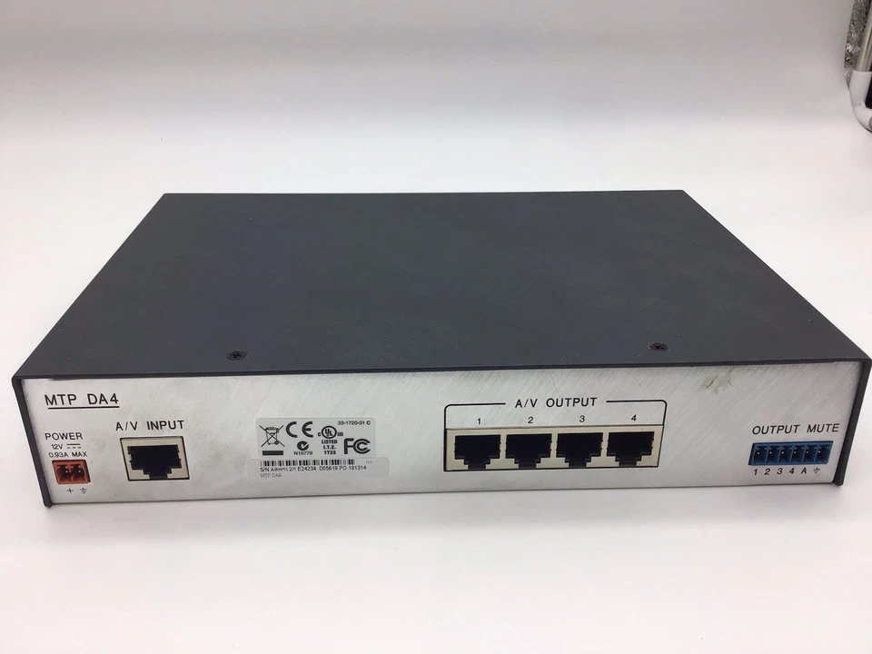 Extron MTP DA4 Distribution Amplifier No Power Cord - Image 3 of 4