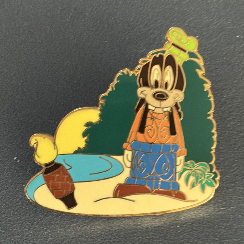 Disney Goofy Beach Scene 2000 Limited Edition Single Collectible Pin