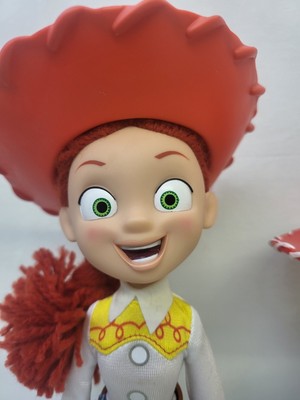 Toy Story Jessie 人形 Amazon.com: Disney Store Official Jessie Interactive Talking