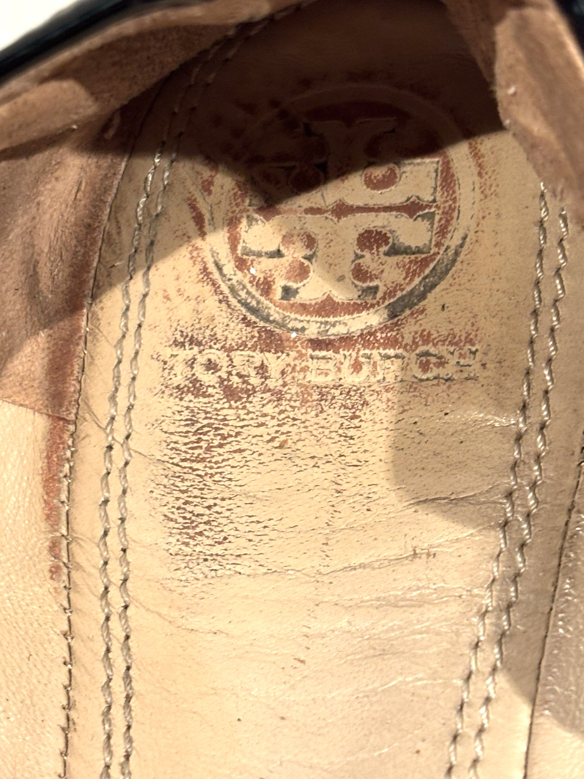 Tory Burch Ballet Flats Size 8.5 Womens Patent Leather Black Gold Logo thumbnail 6