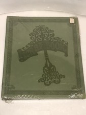 VINTAGE SCRAPBOOK SPRINGFIELD PRODUCT NEW NOS PHOTO ALBUM GREEN 72 PAGES KINGS