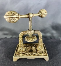 Rare Vtg S. Silverberg Hand Crank Nutcracker for whole nuts Chrome-Nickel DS29