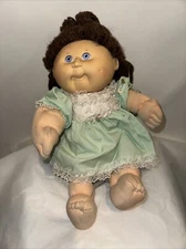 Hasbro Cabbage Patch Kids 1990 Brown Hair Blue Eyes