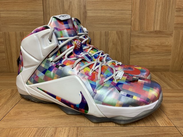 lebron 13 prism